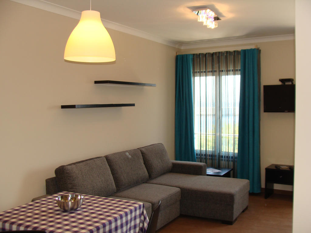 Apartamentos Kosmos Horta  Ruang foto