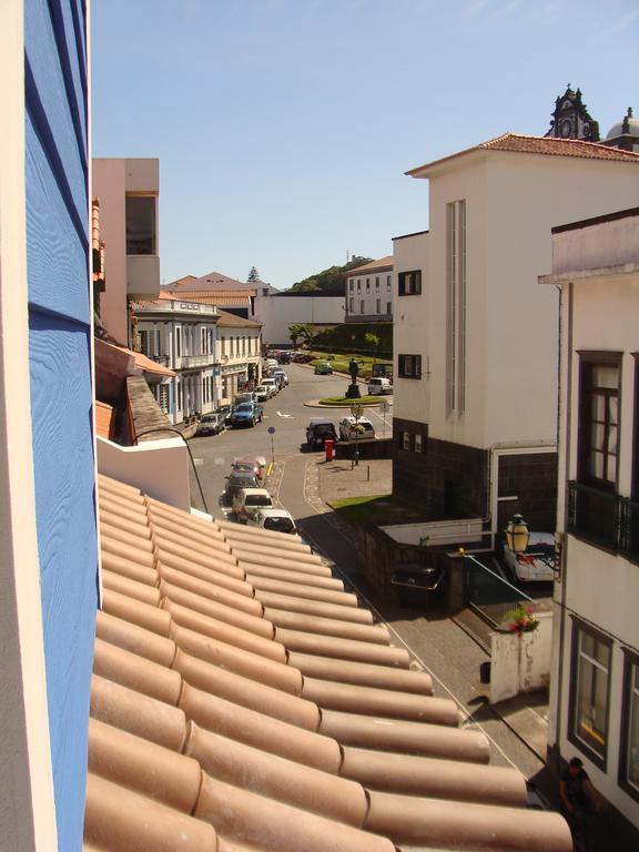 Apartamentos Kosmos Horta  Ruang foto